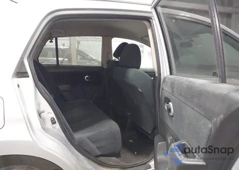 2011 Nissan Versa 1.8S z USA, uszkodzony, nr VIN 3N1BC1APXBL465055